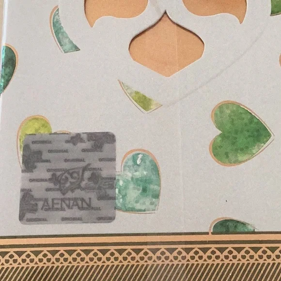 New In Sealed Box Afnan Quloob Concentrated Oil Perfume 20 ML Unisex - Picture 4 of 5